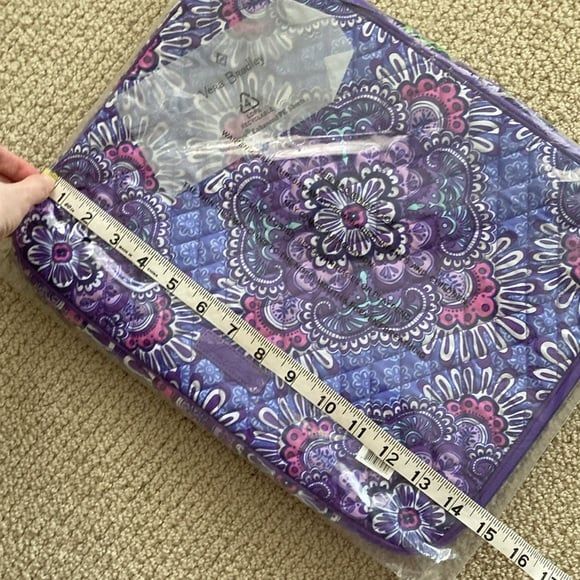 NEW Vera Bradley Floral Laptop Sleeve in Lilac Tapestry RARE SEALED - Picture 5 of 7